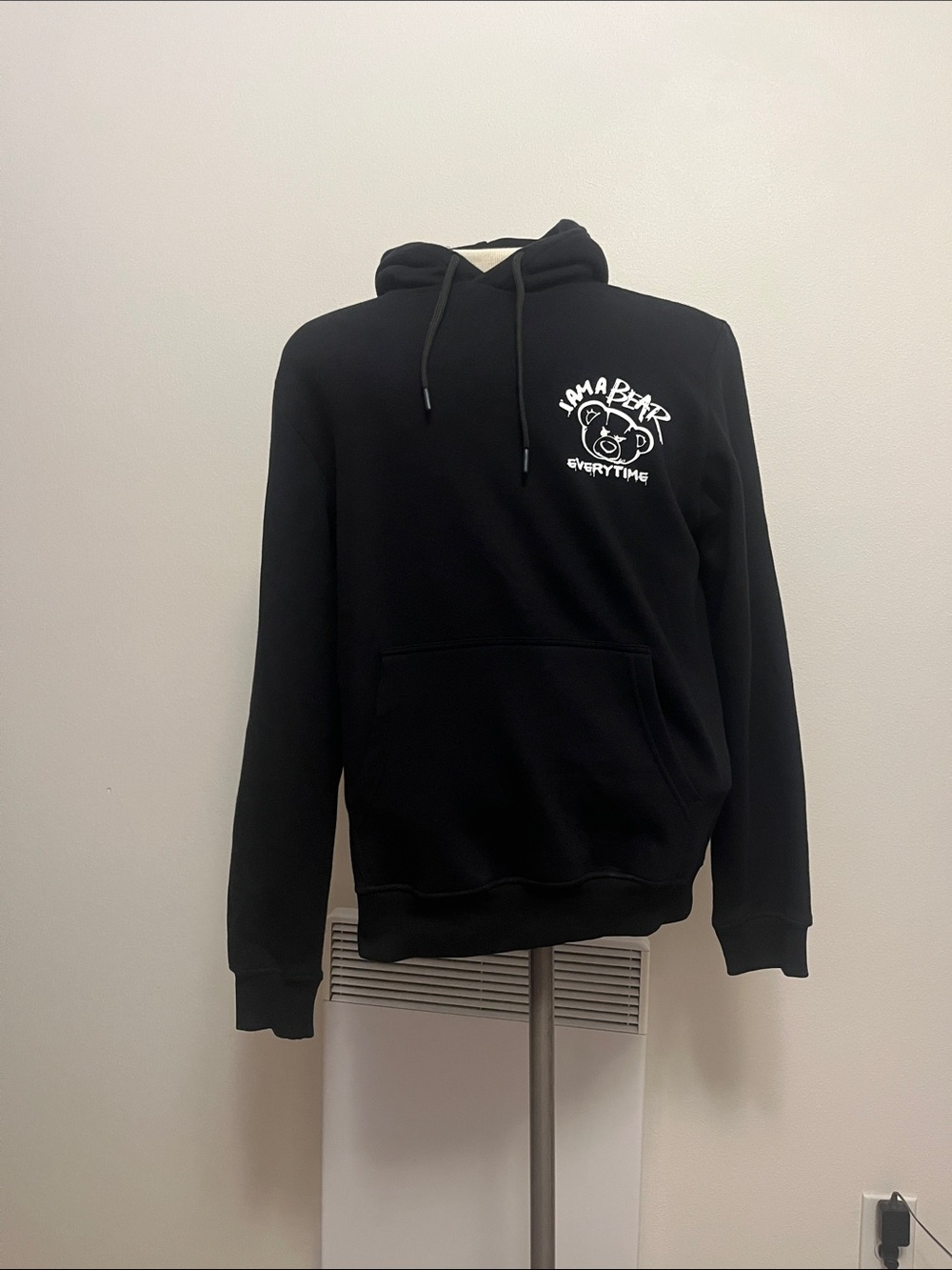 Black Mama BEAR' Graphic Pullover Hoodie
